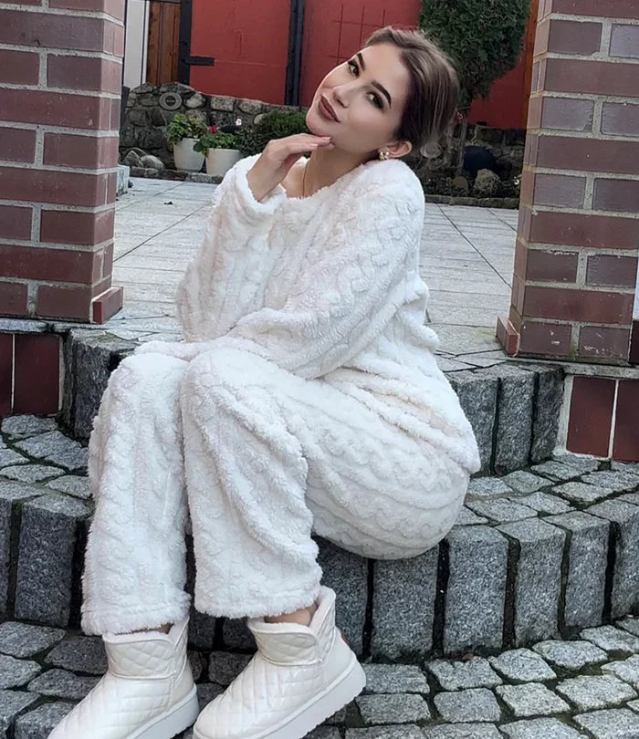 Bloom ™ | WinterSoft Pyjama Set