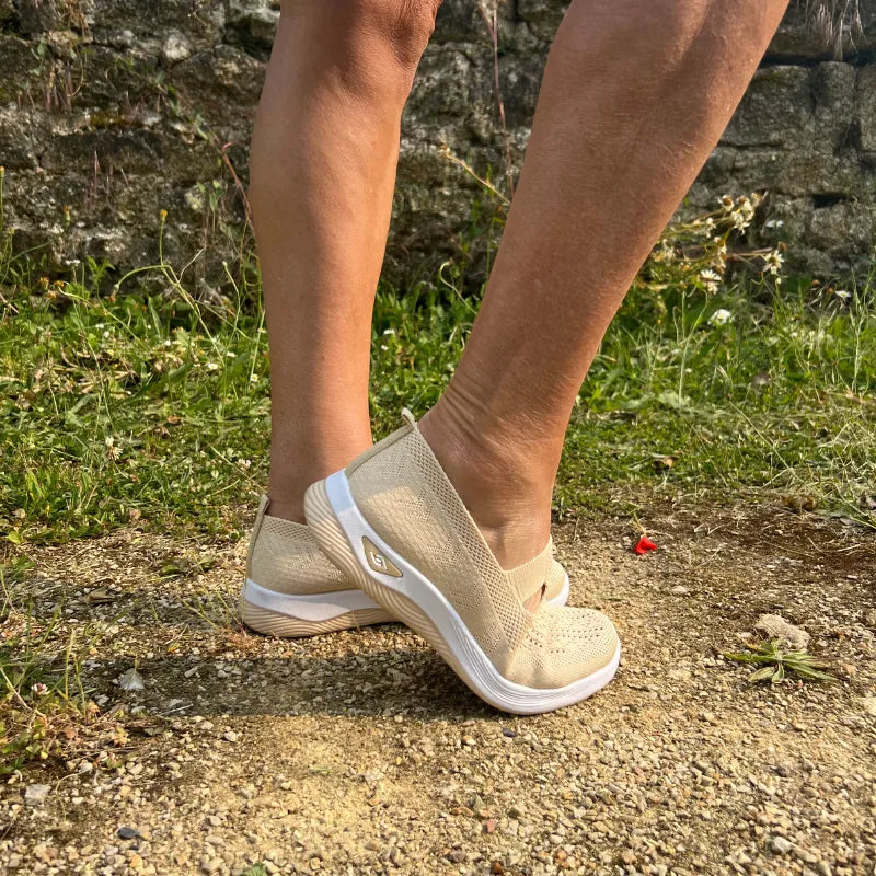 Jolie™ | Comfort Slip-ons – Moeiteloze Vrijheid & Stabiliserend Loopgemak