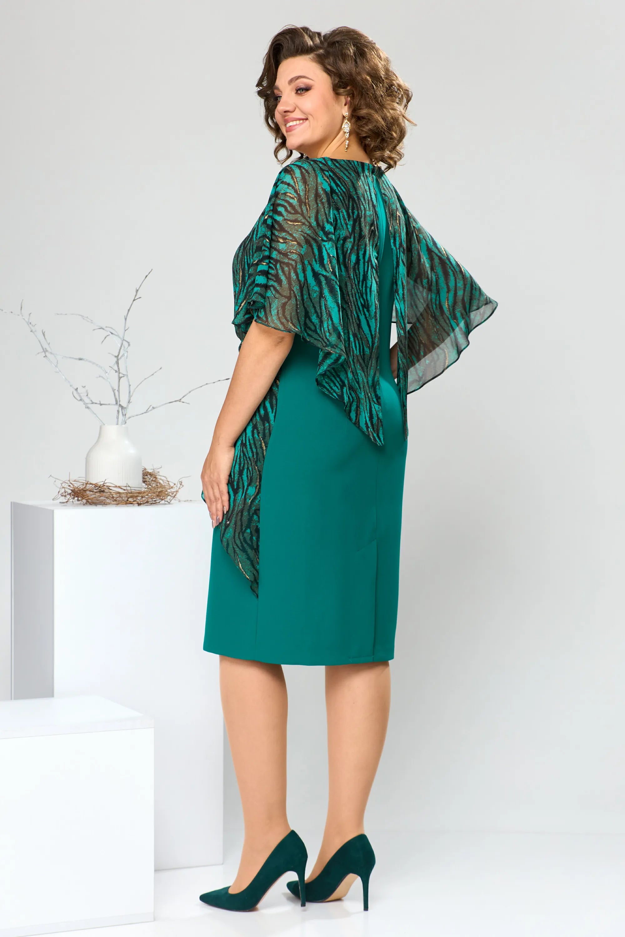 Elara™ | Premium chiffon overlay jurk – Elegante en tijdloze stijl