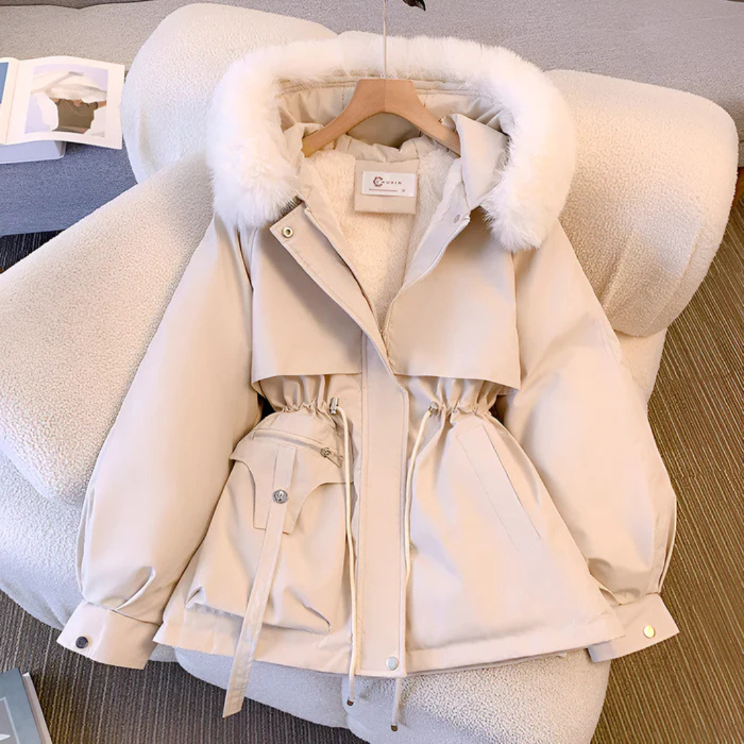 Kassandra™ | Premium winterparka met bontkap – Knus comfort en tijdloze stijl