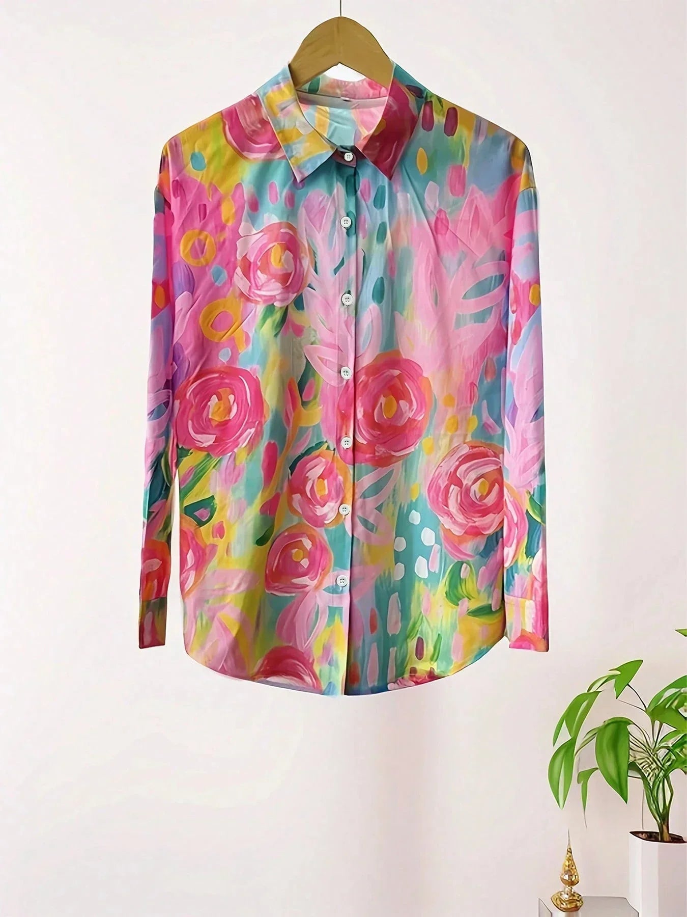 Astrid™ | Kleurrijke blouse met knopen – Lichte stof & snel uitverkocht