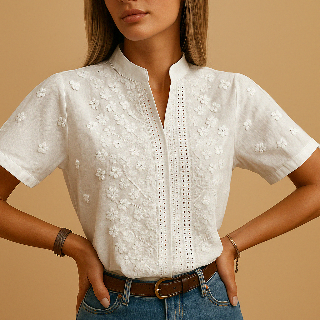 Cato™ | Geborduurde Blouse – Ingetogen Luxe & Soepele Pasvorm