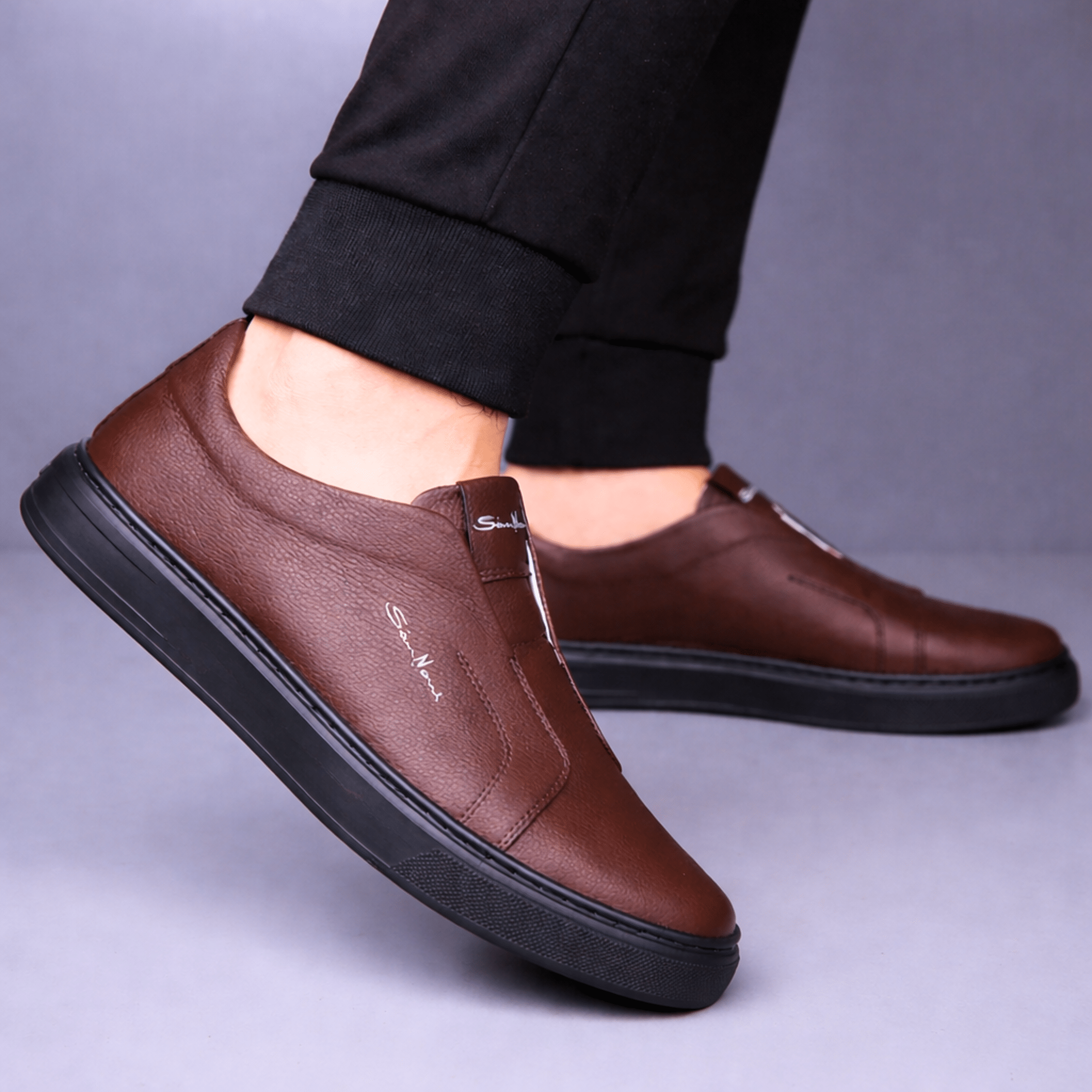 De Torvane Slip-On