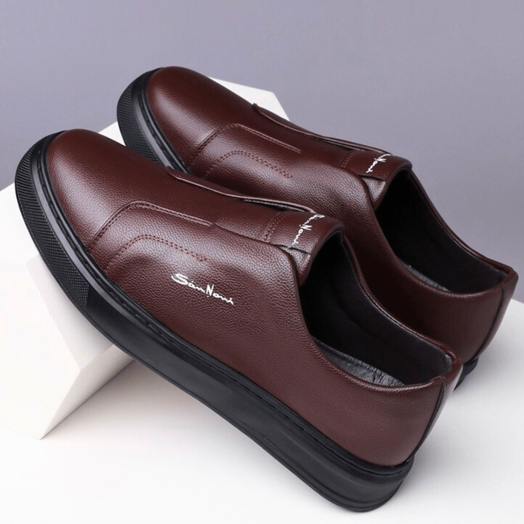 De Torvane Slip-On