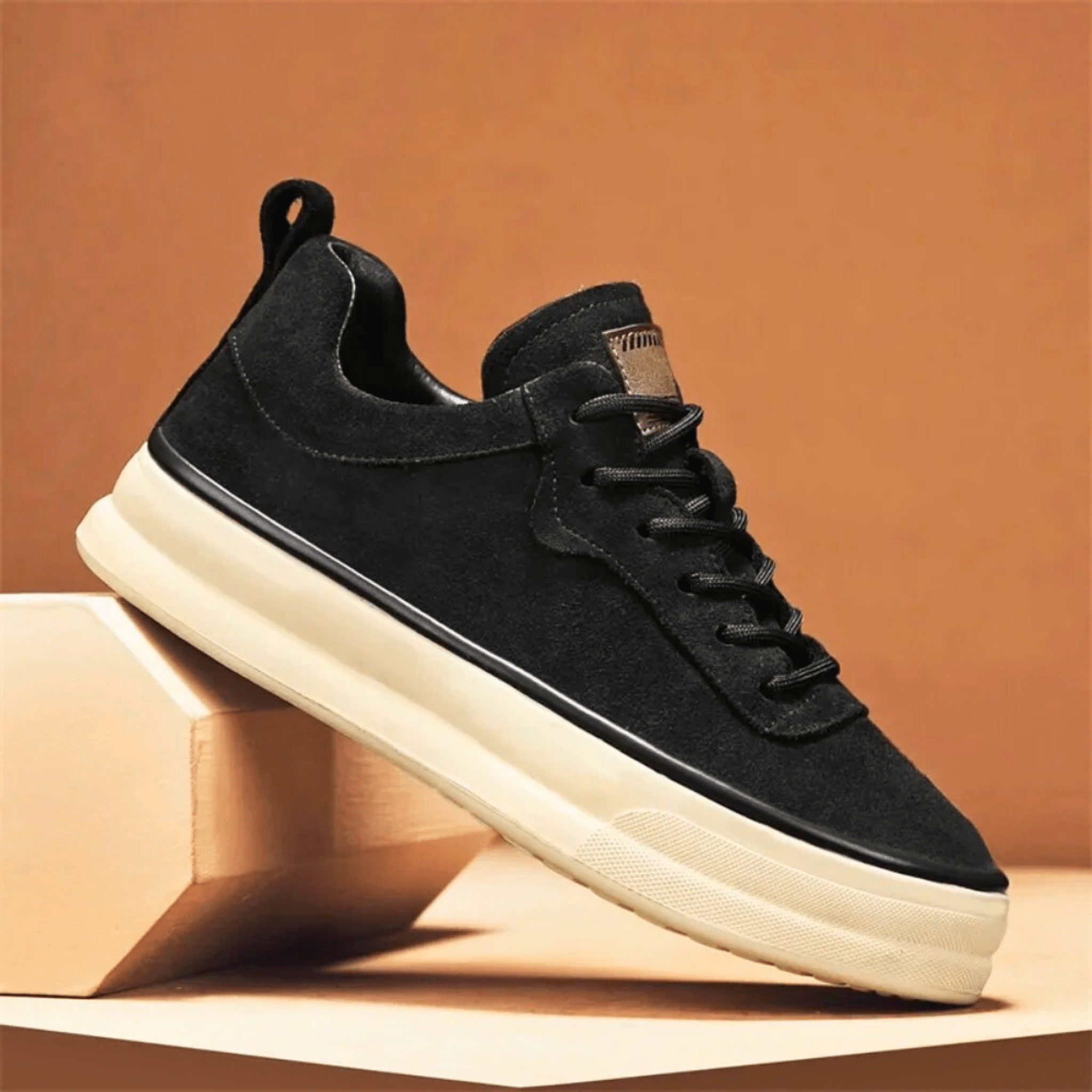 De Valmont Low-Top