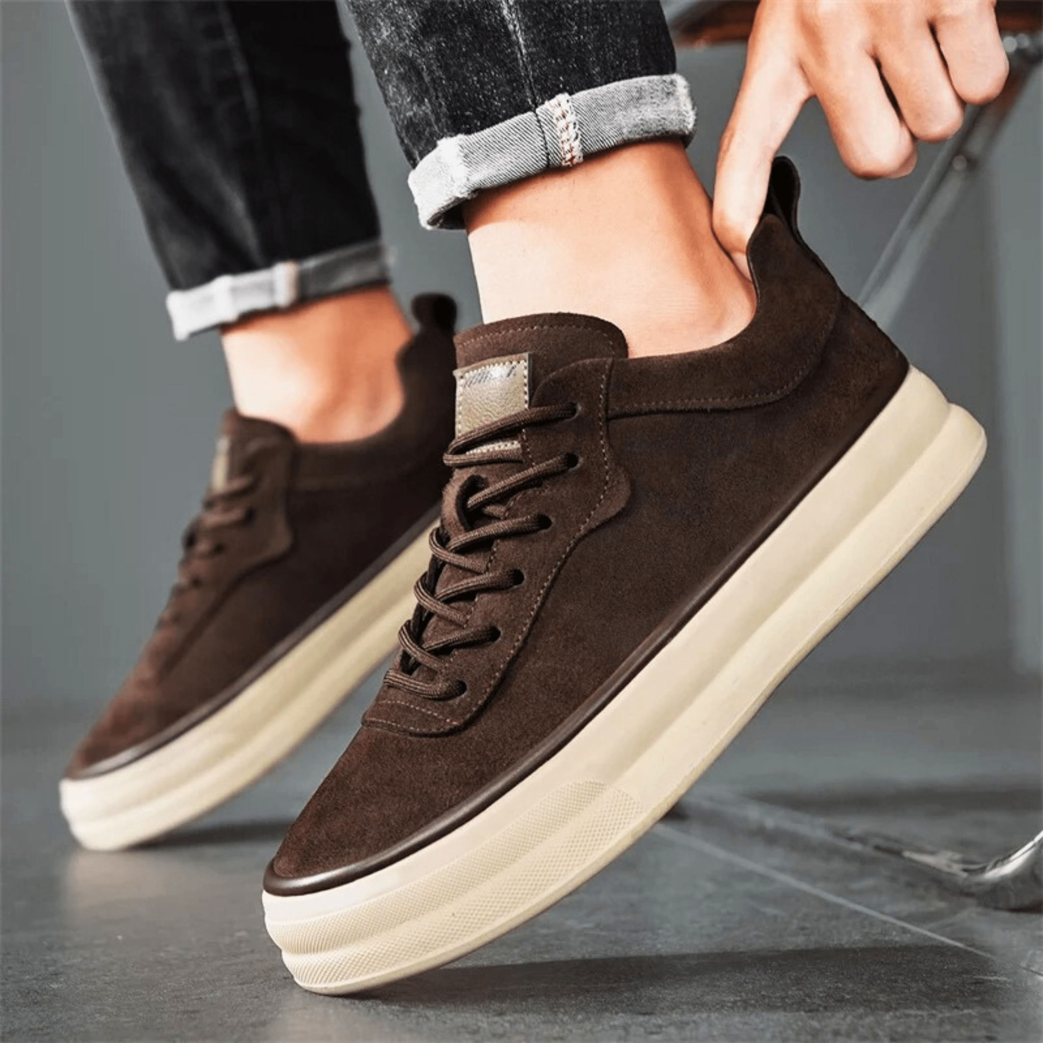 De Valmont Low-Top