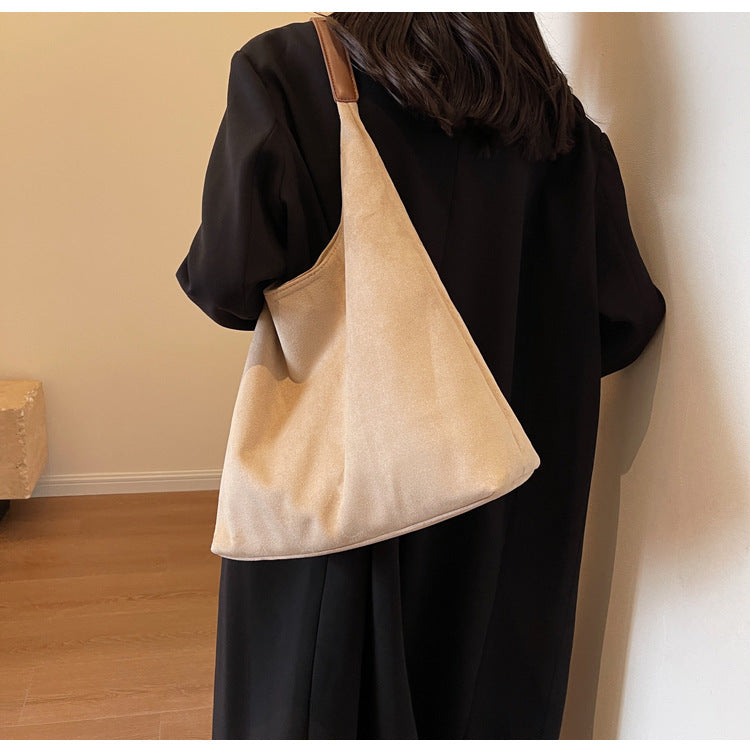 Bloom ™ |  Suède tas