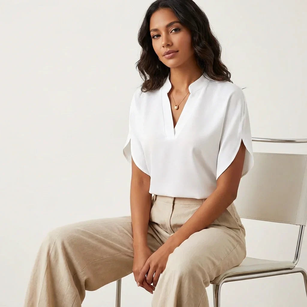 Lichte zomerblouse met V-hals voor dames - Aurélie