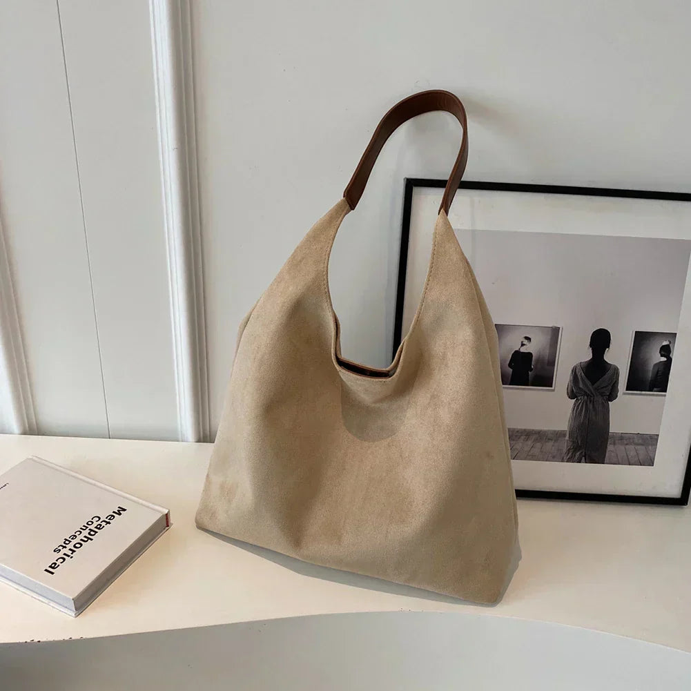 Bloom ™ |  Suède tas