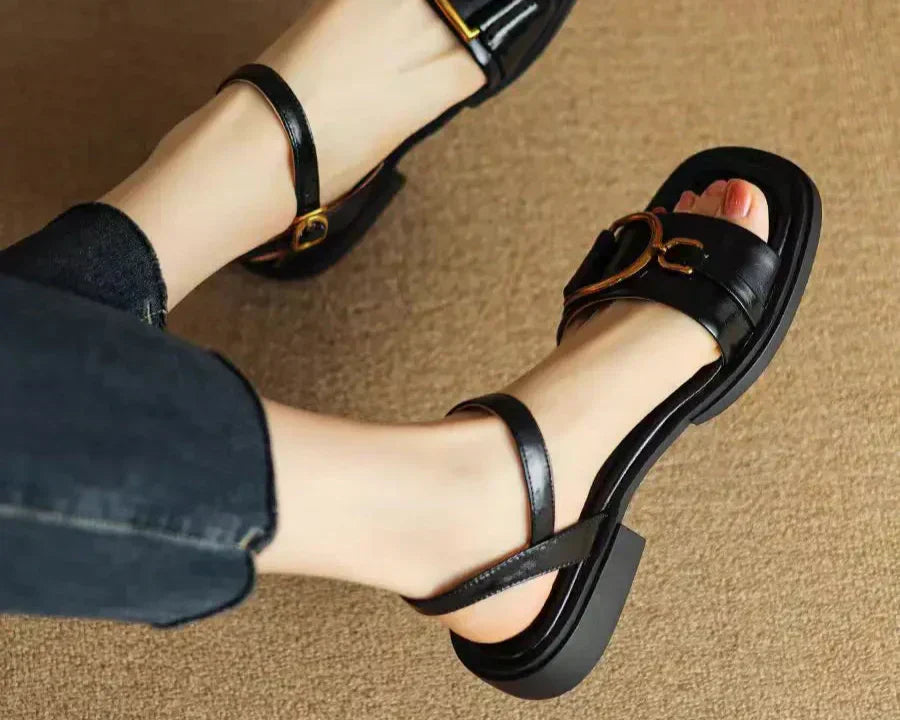 Amara | Gesp Flat Sandalen™