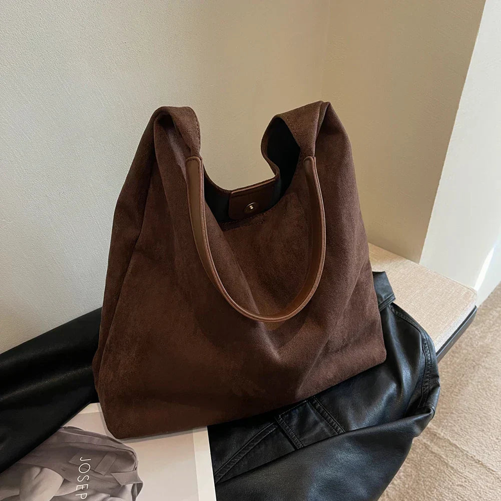 Bloom ™ |  Suède tas