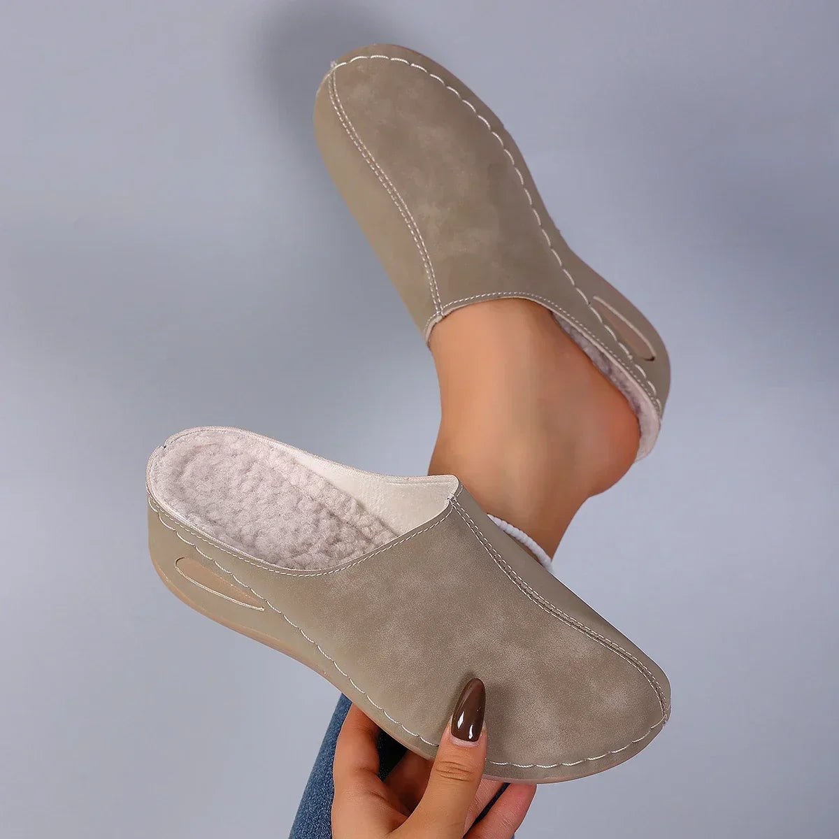 Sanne™ | Premium Comfort Pantoffels – Warme Ontspanning & Zachte Ondersteuning