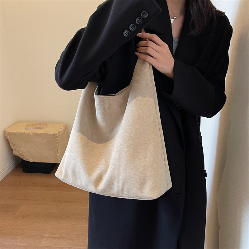 Bloom ™ |  Suède tas