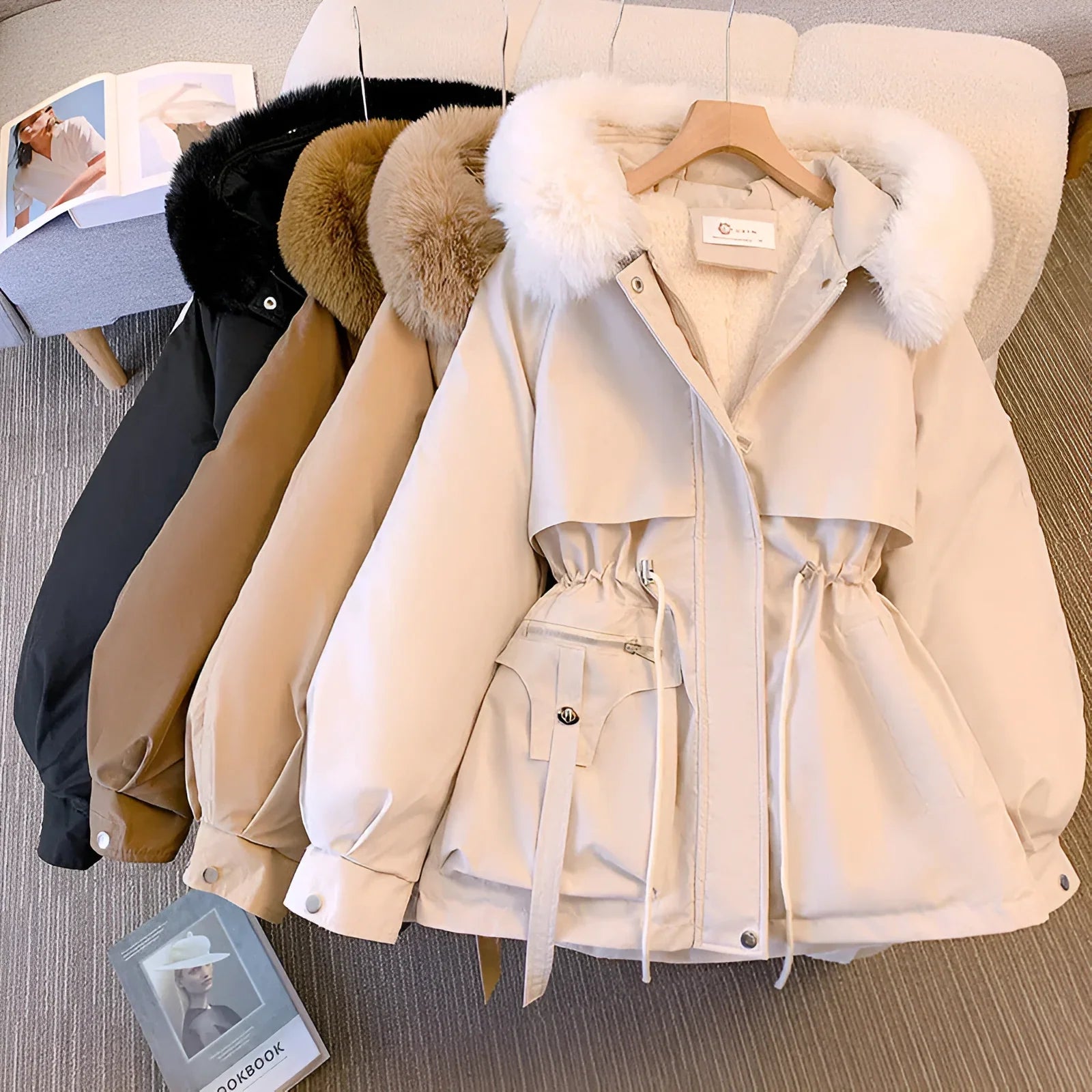 Kassandra™ | Premium winterparka met bontkap – Knus comfort en tijdloze stijl