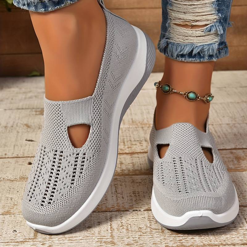 Virelia™ | Orthopedische SoftStep-sneakers – Elegante ondersteuning voor moeiteloze dagen.