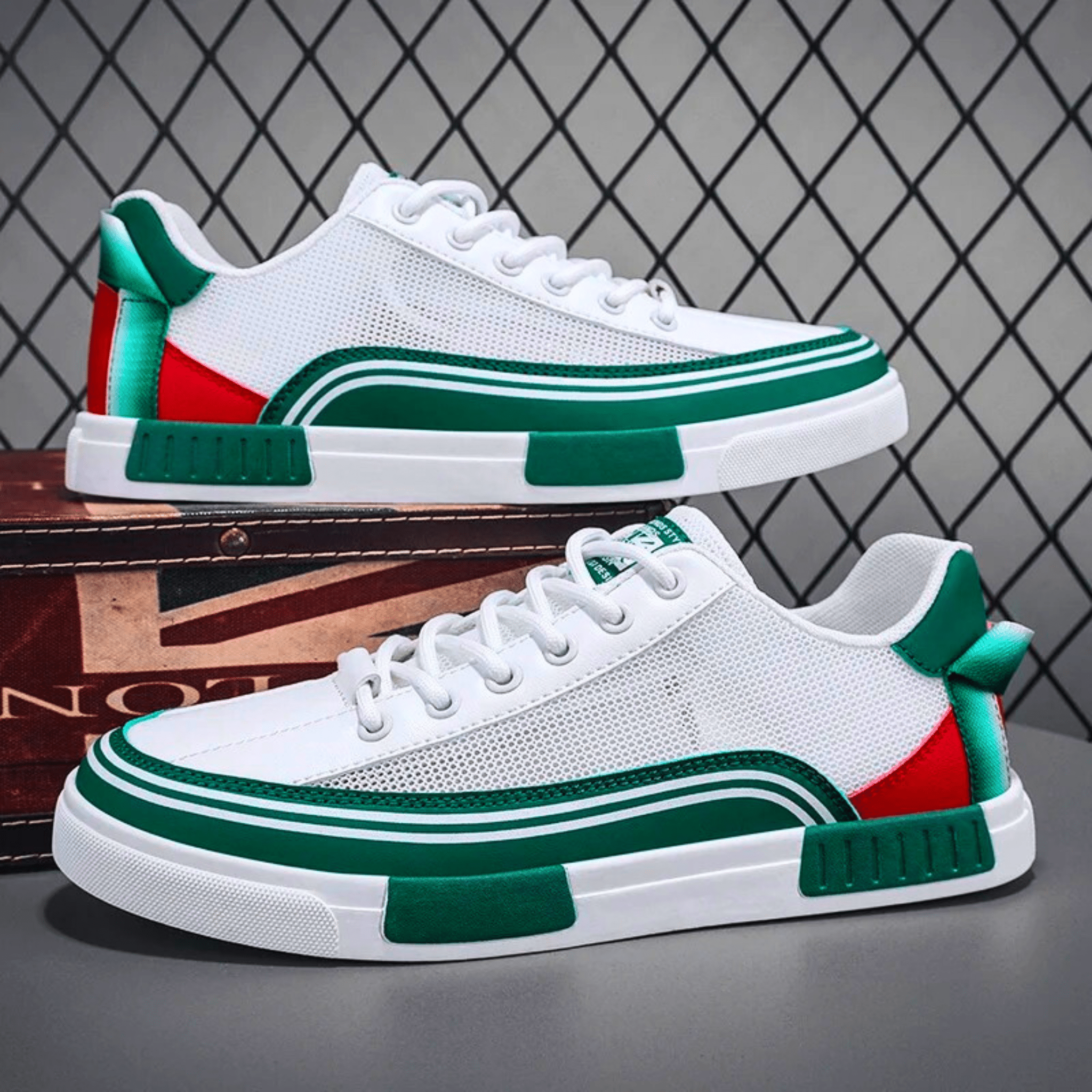Kensington Aero Sneaker