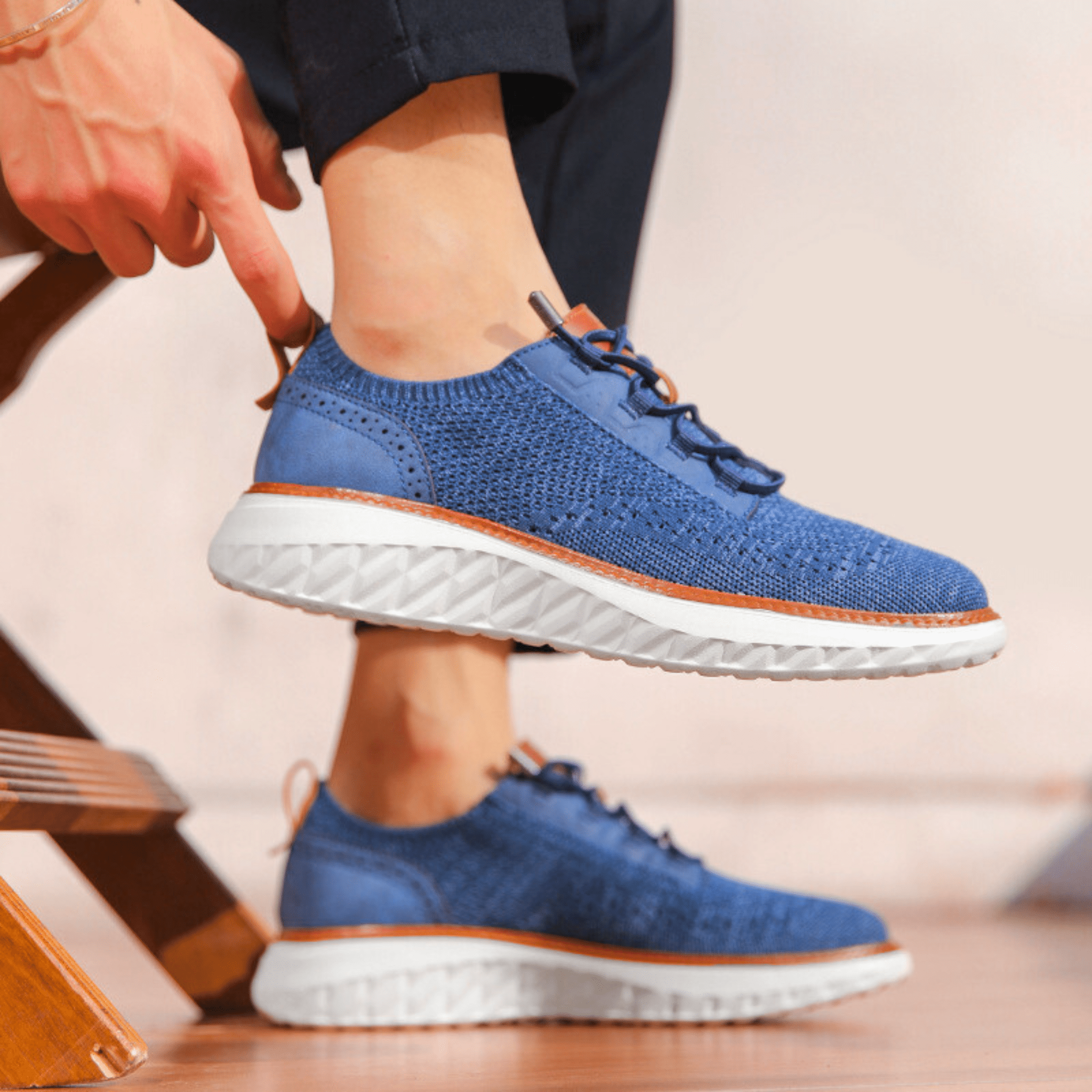 De Corbin Knit Sneaker