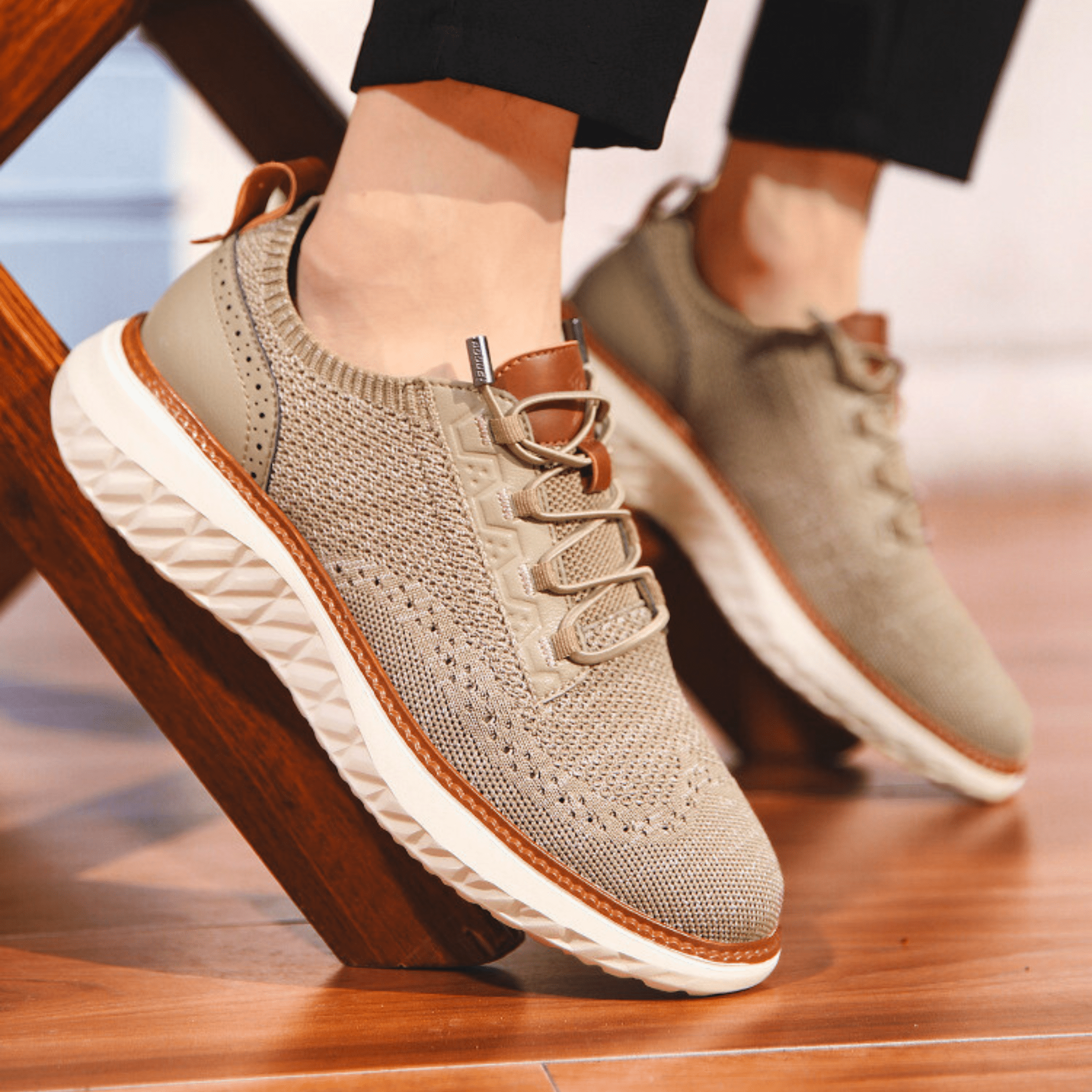De Corbin Knit Sneaker