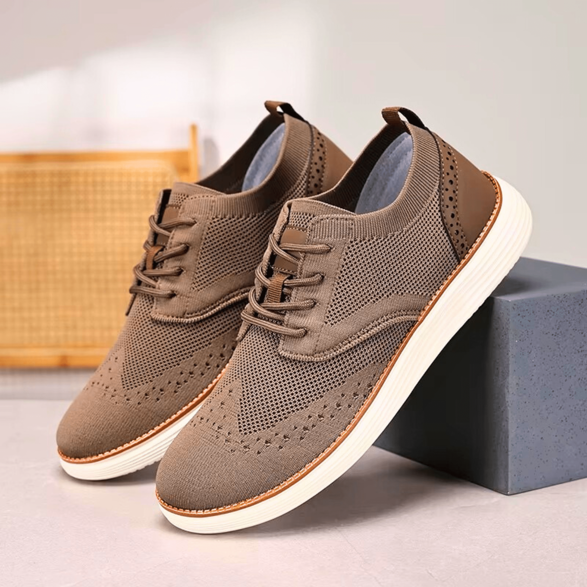 De Everett Sneaker
