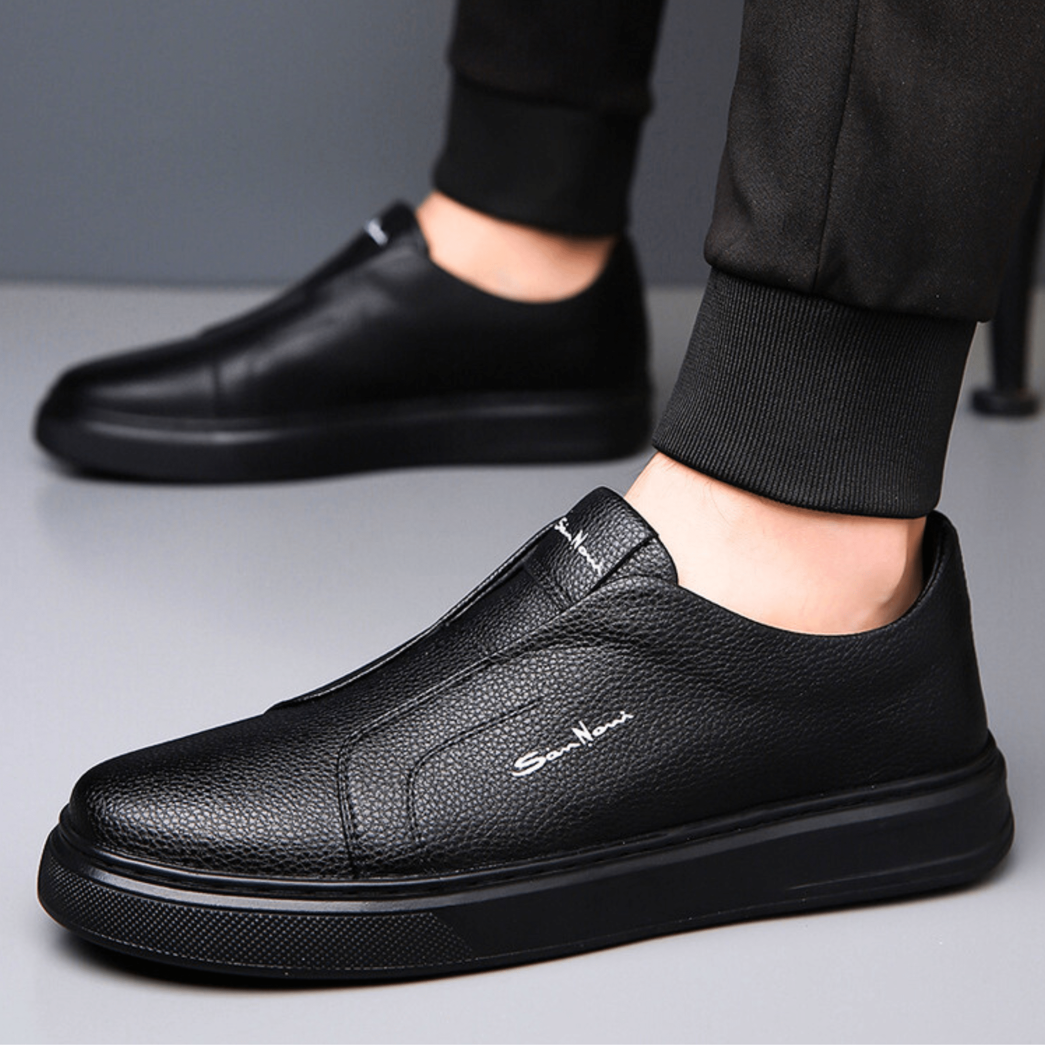 De Torvane Slip-On